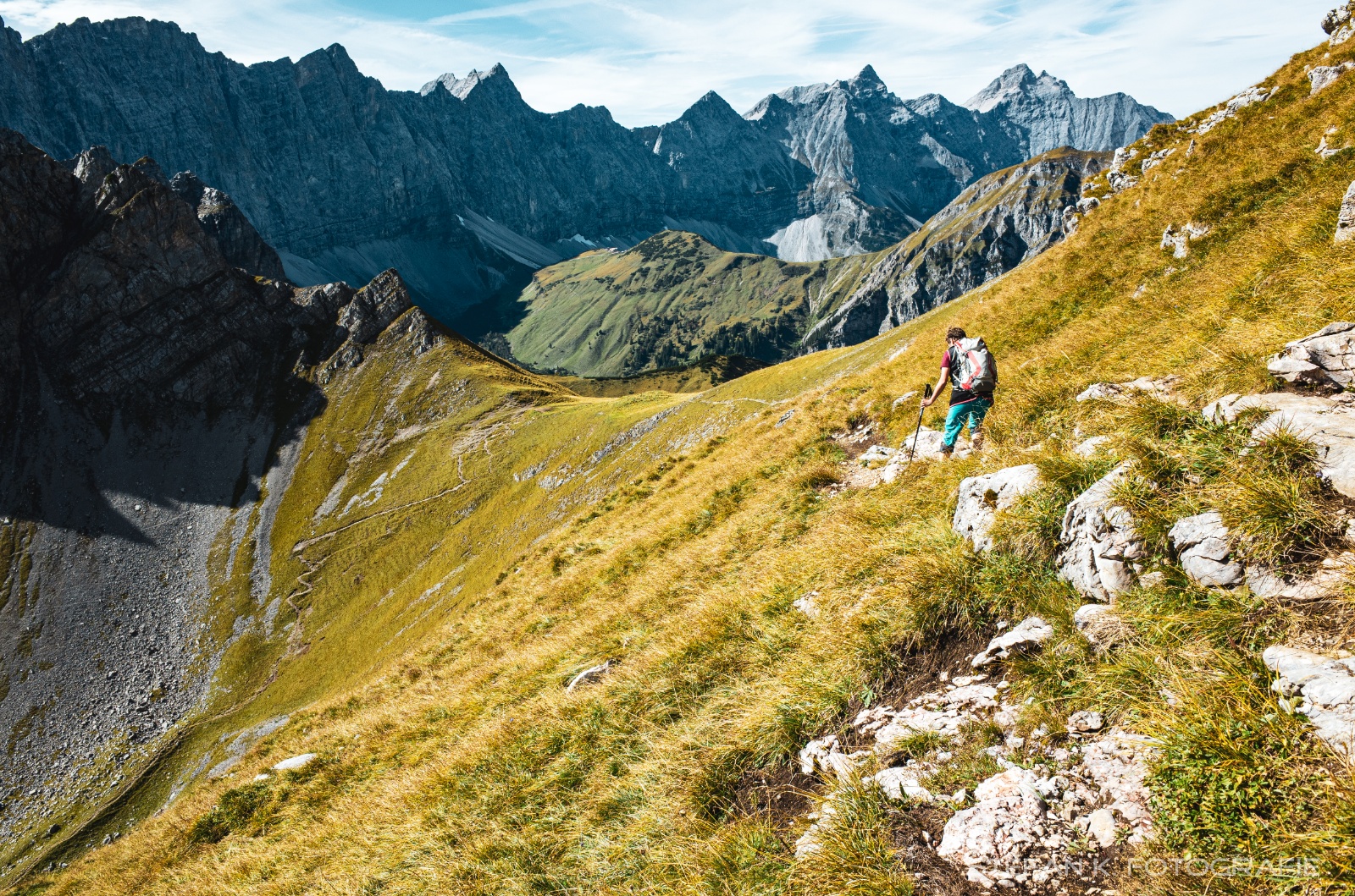 Am Gamsjoch im Karwendel, Blick auf die Laliderer Wand